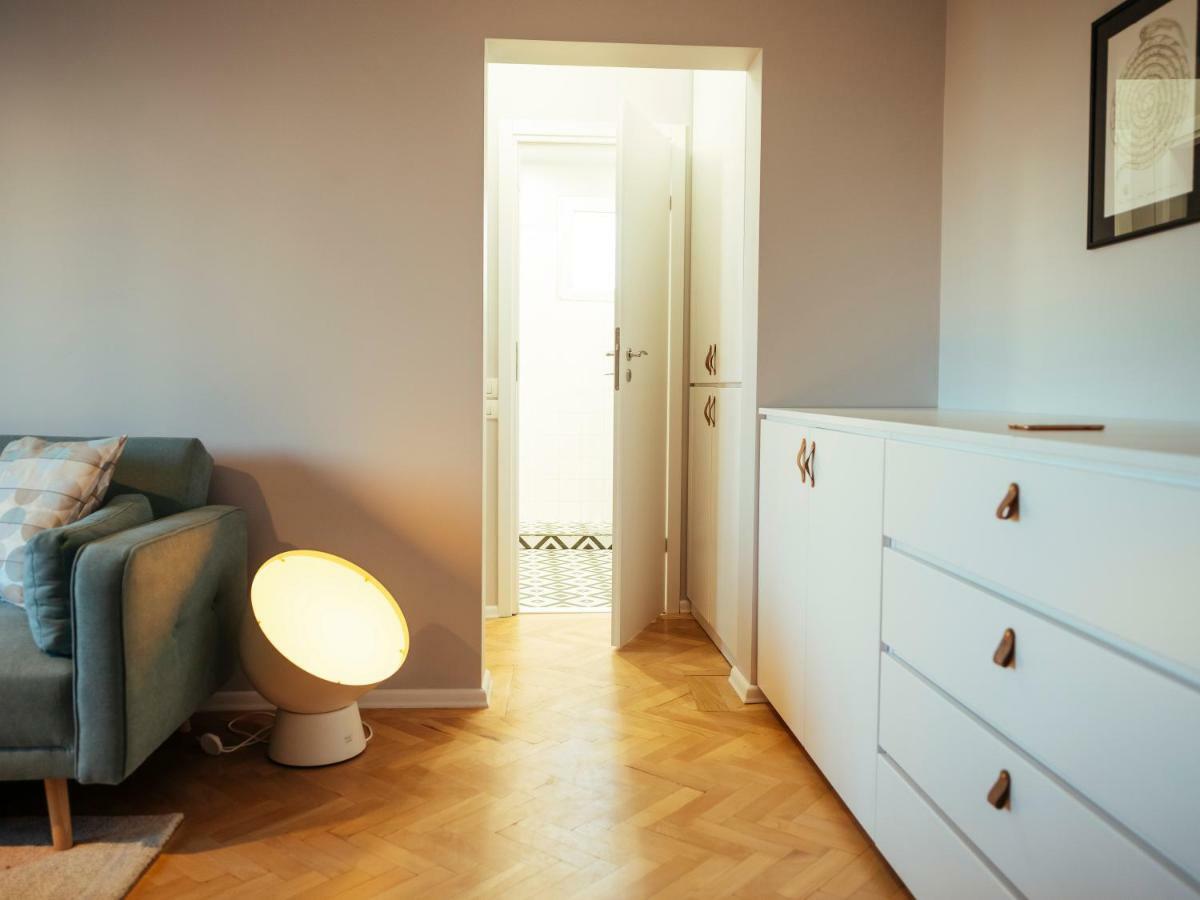 Parklake Design Apartment - Fabulous View - Netflix Букурещ Екстериор снимка