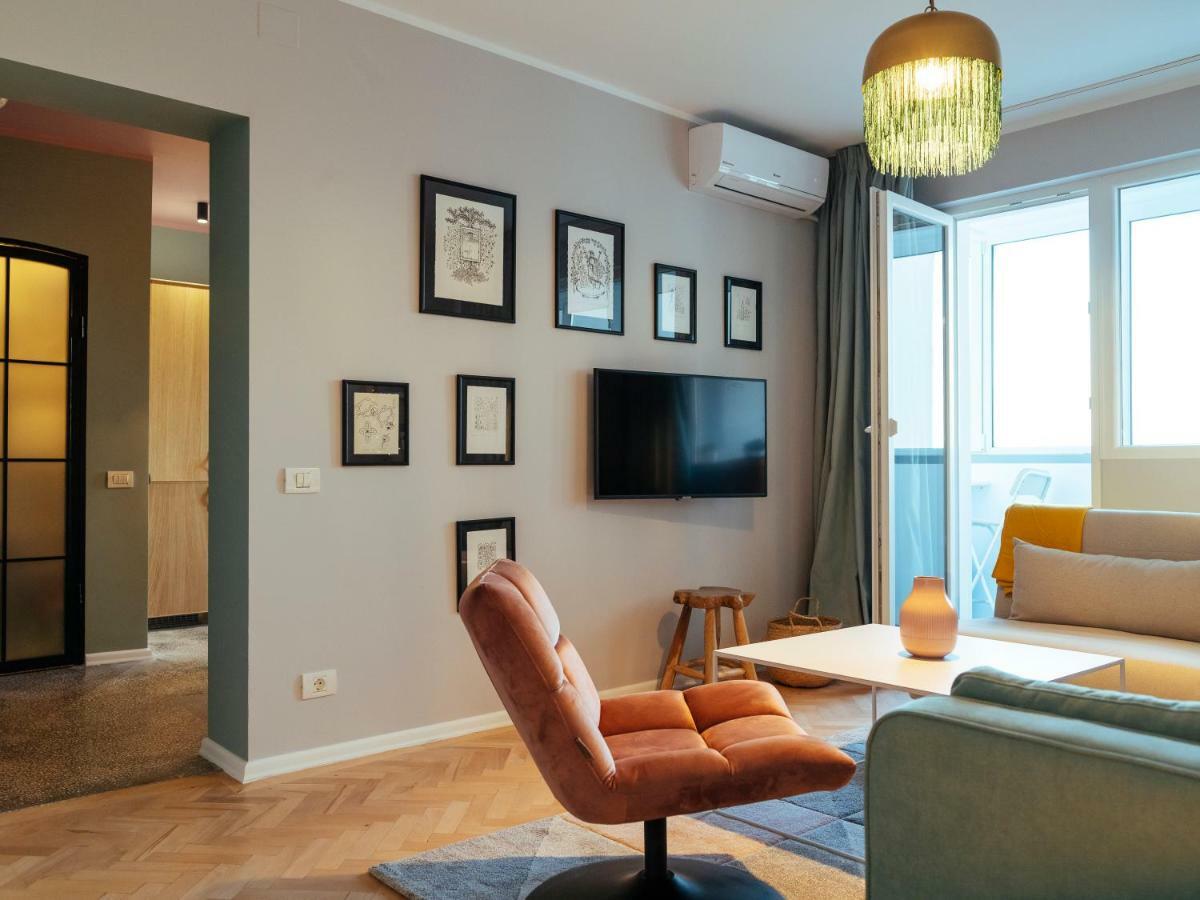 Parklake Design Apartment - Fabulous View - Netflix Букурещ Екстериор снимка